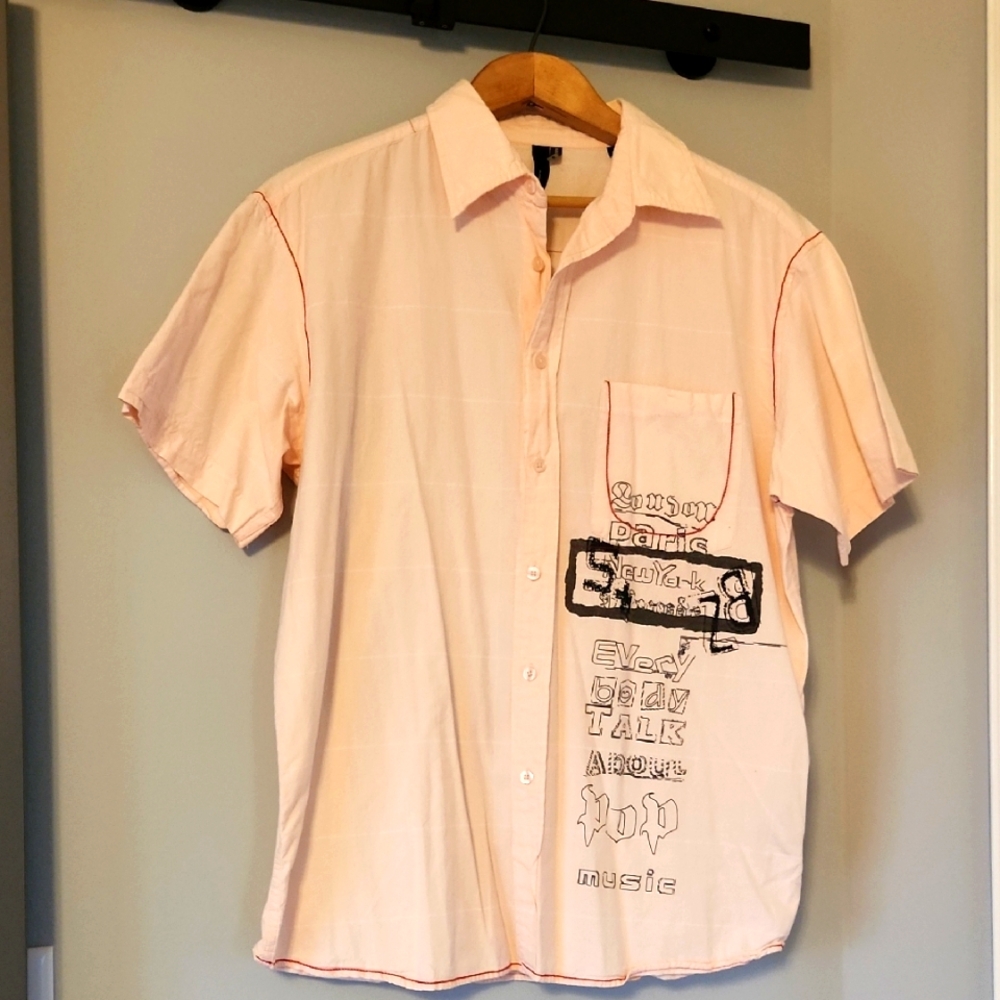 Blend Of America Men's Size XL Button Down Shirt With Graphics